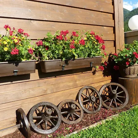 Haus Steinwaendt 아파트